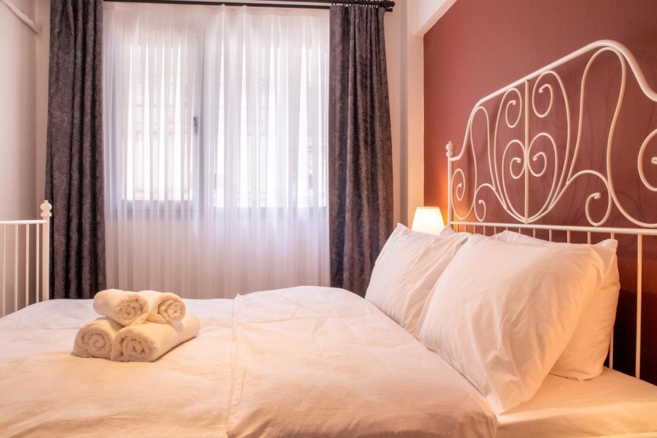 Gorgeous Flat With Balcony In Izmir Konak Apartment Екстериор снимка