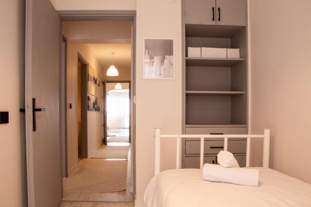 Gorgeous Flat With Balcony In Izmir Konak Apartment Екстериор снимка